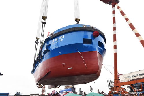 鎮(zhèn)江船廠第八艘系列工作船成功下水 創(chuàng)新應(yīng)用氣囊技術(shù)顯成效